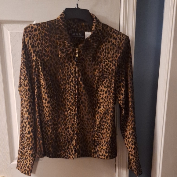 Leopard Print Jacket** - Picture 1 of 4